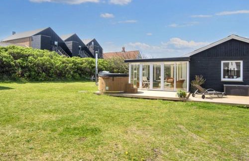 Thorsminde House | Spacious 6-Person Holiday Home in Ulfborg for Families