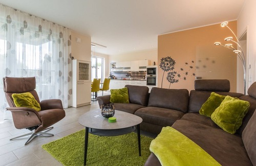 Muritz Apartment | Indulge in Ocean View SPA Apartment TIME OUT - Guest Rated 9.8