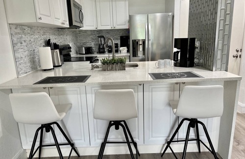 Wesley Chapel Condo | Premier 3BR Condo with Patio & Golf Course Views in PGA Community