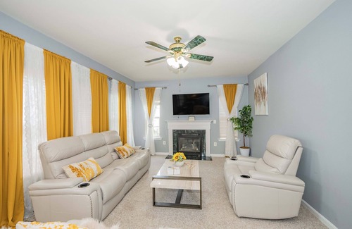 Montpelier House | Family-Friendly 4 BR Retreat with Hot Tub & Pet Welcome