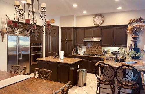 Pacific Highlands Ranch House | Elegant Oceanfront Home with Hot Tub and Spa Amenities