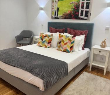 Lordelo do Ouro e Massarelos Apartment | Experience Premium Views at Douro River Apartments