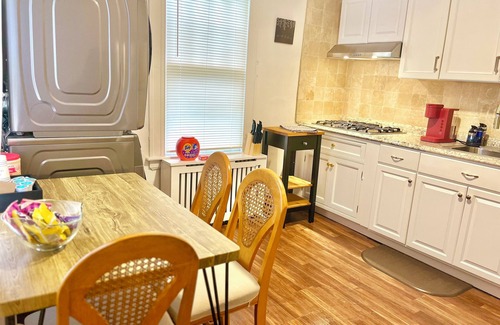 Waterbury Apartment | Prime Remodeled Stay with Breakfast in Waterbury