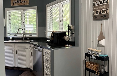 Kendall House | Discover Honey Comb Home in Michigan's Wine Country!