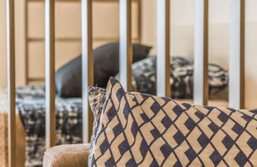 Podmaine Apartment | Cozy Ocean View Studio 38 - Child Friendly & 4-Star Rated