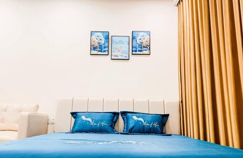 Van Giang Apartment | Modern Eco-Friendly Studio Apartment Near Pool & Family Fun