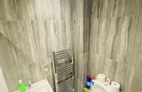 Wapping Apartment | Exceptional Studio Apartment with Child-Friendly Amenities
