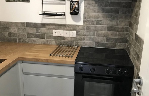 Millendreath Apartment | Stylish Studio Apartment with Kitchen & Pet-Friendly Amenities