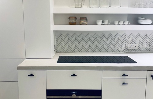 Finsbury Apartment | Stylish Studio Flat Near Exmouth Market with Breakfast