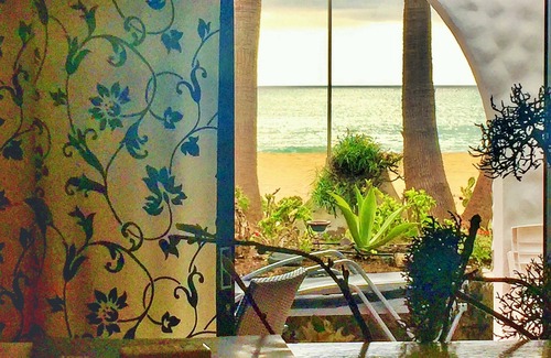 Bahia Calma House | Beachfront Studio Retreat with Ocean Views and Top Reviews