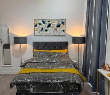 Warwick House | Luxury Studio in Victoria, 7 minutes walk to Victoria Station, Room 6