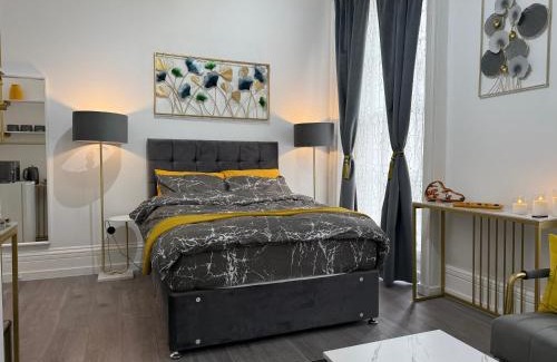 Warwick House | Luxury Studio in Victoria, 7 minutes walk to Victoria Station, Room 6