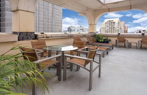 Theater District Condo | Luxury Studio | Prime San Francisco Spot