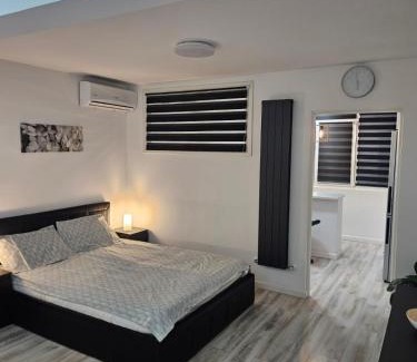 Onesti Apartment | Luxury Studio