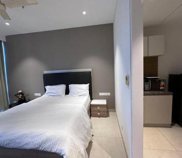 Gurugram Apartment | Elegant Studios at Key 6 with Pool and Hot Tub