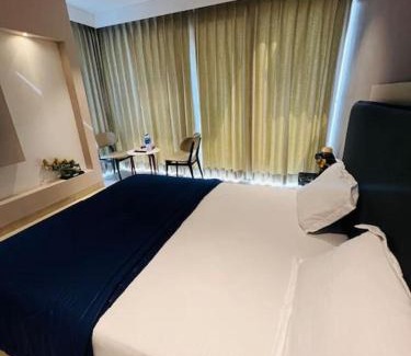 Gurugram Apartment | Elegant Studios at Key 6 with Pool and Hot Tub