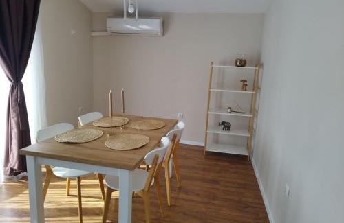 Karlovo Apartment | Elegant Suite 2: Guest Rated 9.7 with Family-Friendly Dining