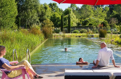 Stanley Apartment | Luxury Suite set in magnificent gardens 8kms from Beechworth