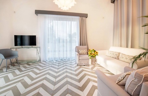 Sant'Agnello Apartment | Elegant Oceanfront Suite with Terrace and Spa Amenities