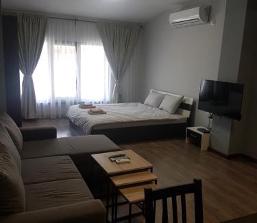 Karlovo Apartment | Chic Suites 3: Family-Friendly with Top Guest Ratings