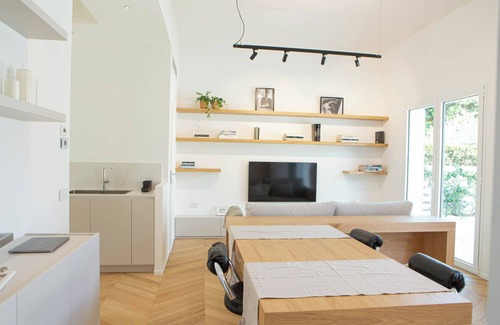 Riccione Villa | Elegant Suites in Villette with Breakfast & Family Amenities