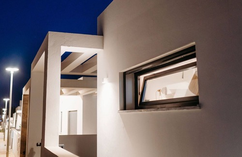 Porto Covo Villa | Luxury Sustainable Villa w/ private swimming pool & bycicles--2min to the beach!