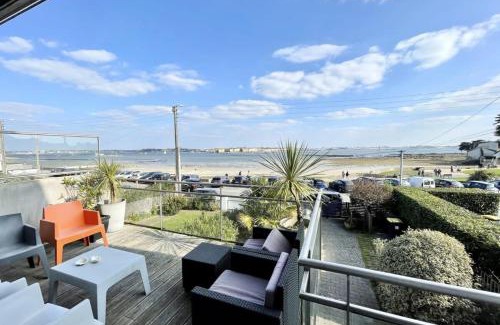 Larmor-Plage Apartment | Stunning Sea View T3 Apartment - 4-Star, Guest Rated 9.8