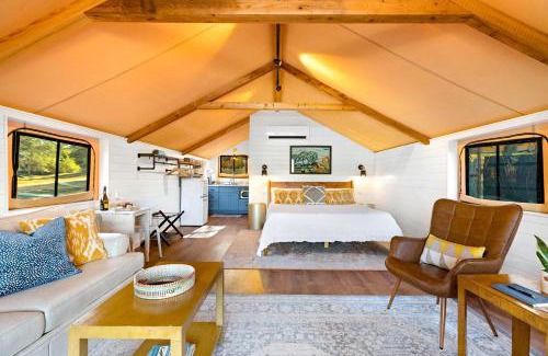Ingram Other | Luxury Tented Cabin Glamping Escape, with River Access in Ingram, Texas
