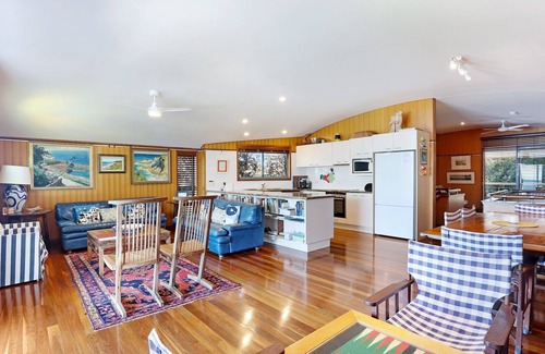 Point Lookout Apartment | Beachfront Three-Bedroom Suite with Pool and Top Reviews