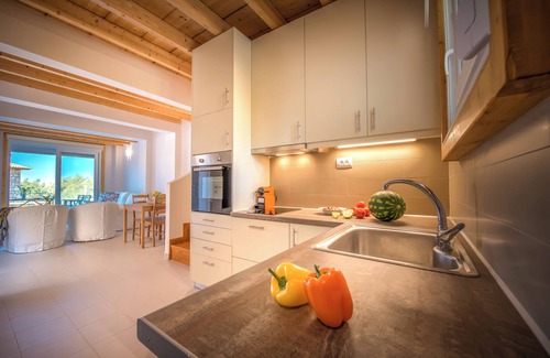 Psarou Villa | Discover Dolce Luxury Suites: Private Pools & Ocean Views