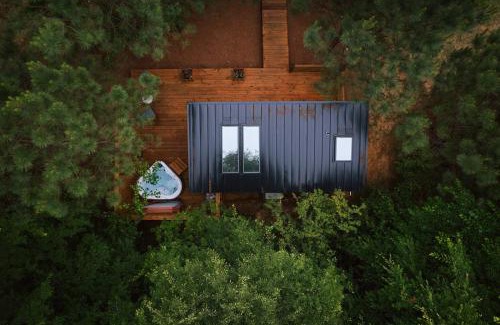 Guntersville House | Unforgettable Stays at Whispering Pines - Rated 10/10!