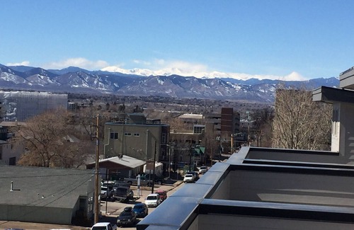 Englewood House | Exceptional Townhome with Amazing Mountain Views & Rooftop Deck
