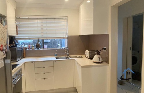 Freshwater House | Pet-Friendly Townhouse with Ocean Views and Plunge Pool