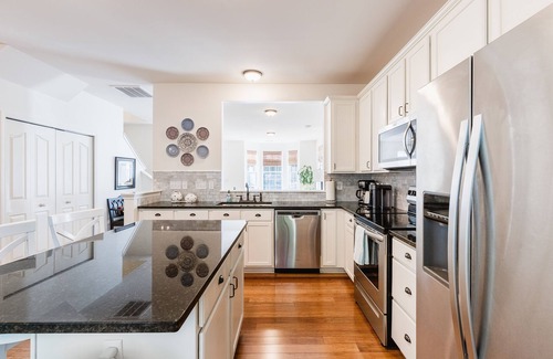 Mauldin House | Pet-Friendly Townhouse with Top Amenities in Gvl-Mauldin