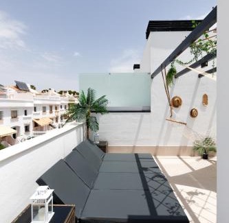 Carihuela Apartment | Luxury Townhouse with Rooftop Infinity Pool and Ocean Views