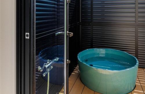 Sochi Villa | Experience Unique Luxury Trailers at 離宮 伊勢