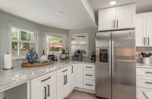 Tarpon Springs House | Tranquil Tropical Oasis with Heated Pool and Ocean Views