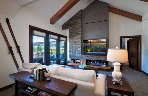 South Lake Tahoe Condo | Elegant Two Bedroom Residence Near Heavenly Village Awaits