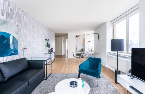 Central New York City Apartment | Luxury Two Bedroom in Midtown West Location