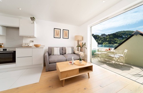Lynmouth Apartment | Luxury, two bedroom, pet friendly sea view apartment in Lynmouth, North Devon