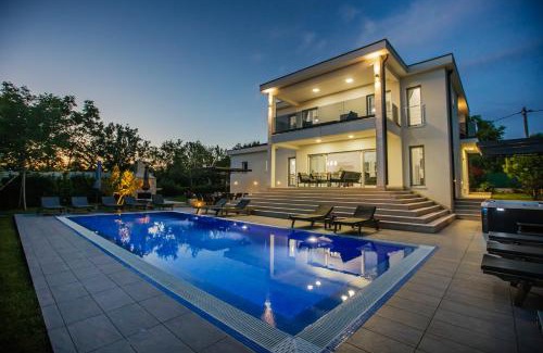Gornja Glavina Villa | Unforgettable Two Villa Retreat with Oceanfront Views