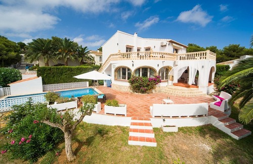 Balcon del Mar Villa | Sea View Retreat: Guest Rated 9.6 in Javea Fishing Village