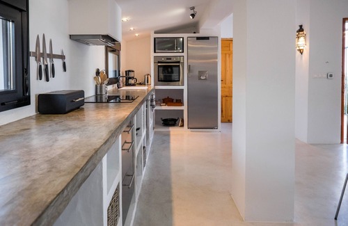 Arenas Villa | Gorgeous Villa with Private Pool and Ocean Views in Andalusia