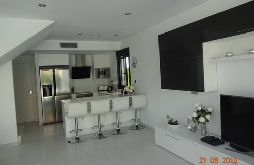 Los Cuarteros Villa | Elegant Villa with Pool, Steps from Beach & Golf