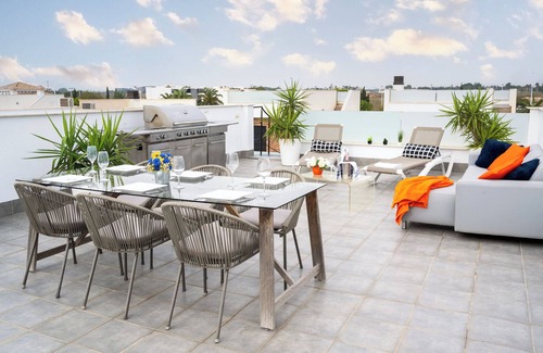 Los Cuarteros Villa | Elegant Villa with Pool, Steps from Beach & Golf