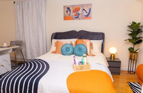 Ampere Apartment | Luxury Vibes ,Cozy Location