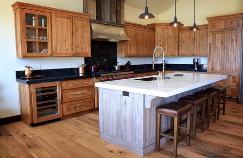 Driggs House | Exclusive View Lodge on 8th Hole with Spa & Hot Tub