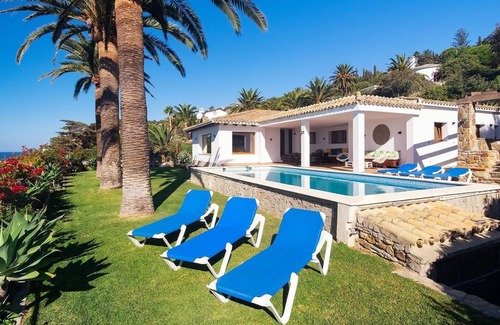 Atlanterra Villa | Elegant Villa in Playa Atlanterra with Sea View & Pool