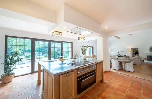Saint-Paul-en-Foret Villa | Luxury villa near Fayence