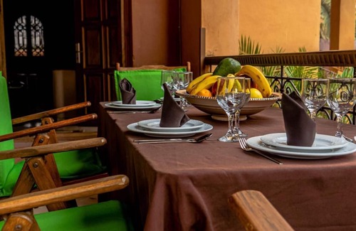 Targa Villa | Private Villa with Pool and Spa in Central Marrakech